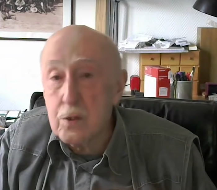 Умер известный грузинский кинорежиссер, который сравнивал Путина с Гитлером